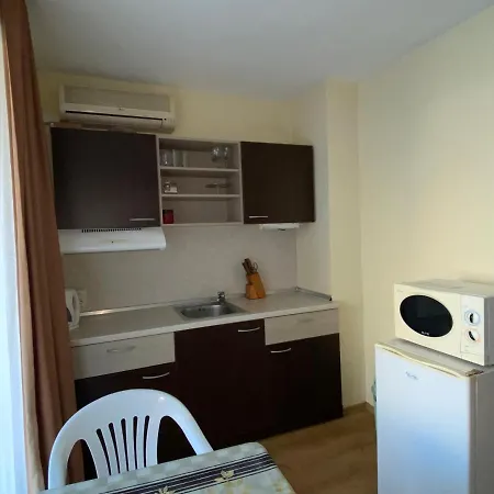 Апартаменты Vechna R 18 Sunny *