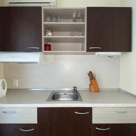 Vechna R 18 Sunny * Солнечный берег