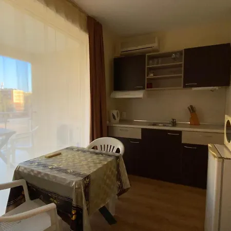 Vechna R 18 Sunny * Солнечный берег